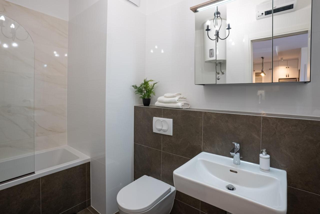 Morska Vila 6 Luxury Apartment Znjan 스플리트 외부 사진