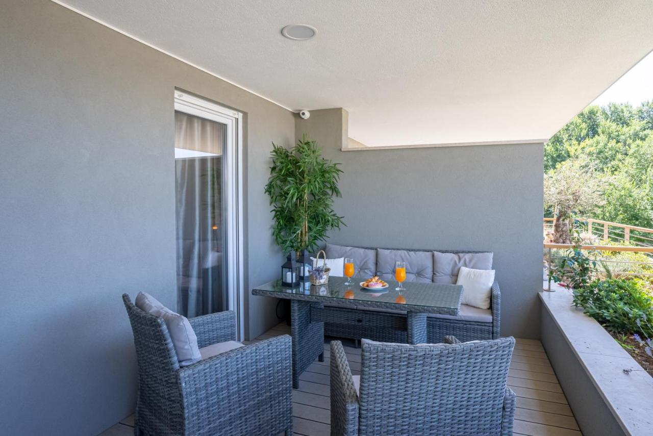 Morska Vila 6 Luxury Apartment Znjan 스플리트 외부 사진