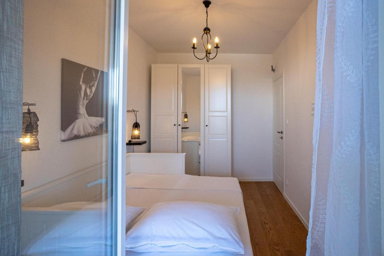 Morska Vila 6 Luxury Apartment Znjan 스플리트 외부 사진