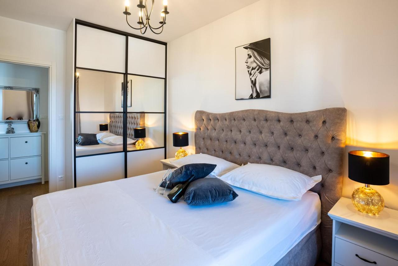 Morska Vila 6 Luxury Apartment Znjan 스플리트 외부 사진